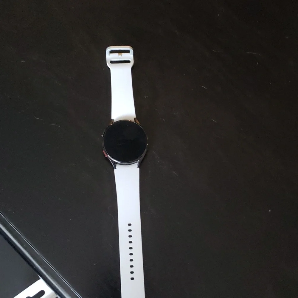 Samsung Galaxy 4 smart watch